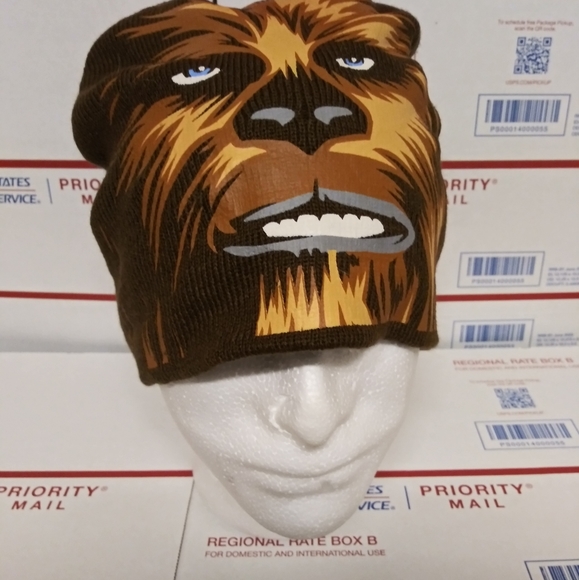 Star Wars Adult One Size Chewbacca Beenie Full Face Design NwoT - Picture 2 of 6